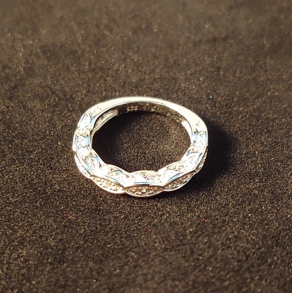 NWOT CZ 925 engagement ring and band size 5 - Picture 6 of 9